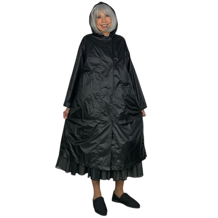 POCKETABLE RAINCOAT
