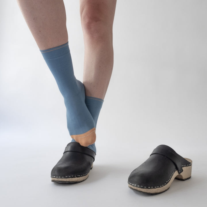 SOLID SOCKS - PARADISE BLUE