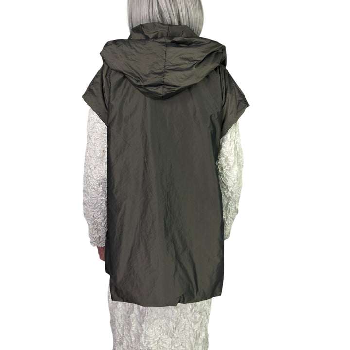 PADDED TAFFETA VEST W/HOOD