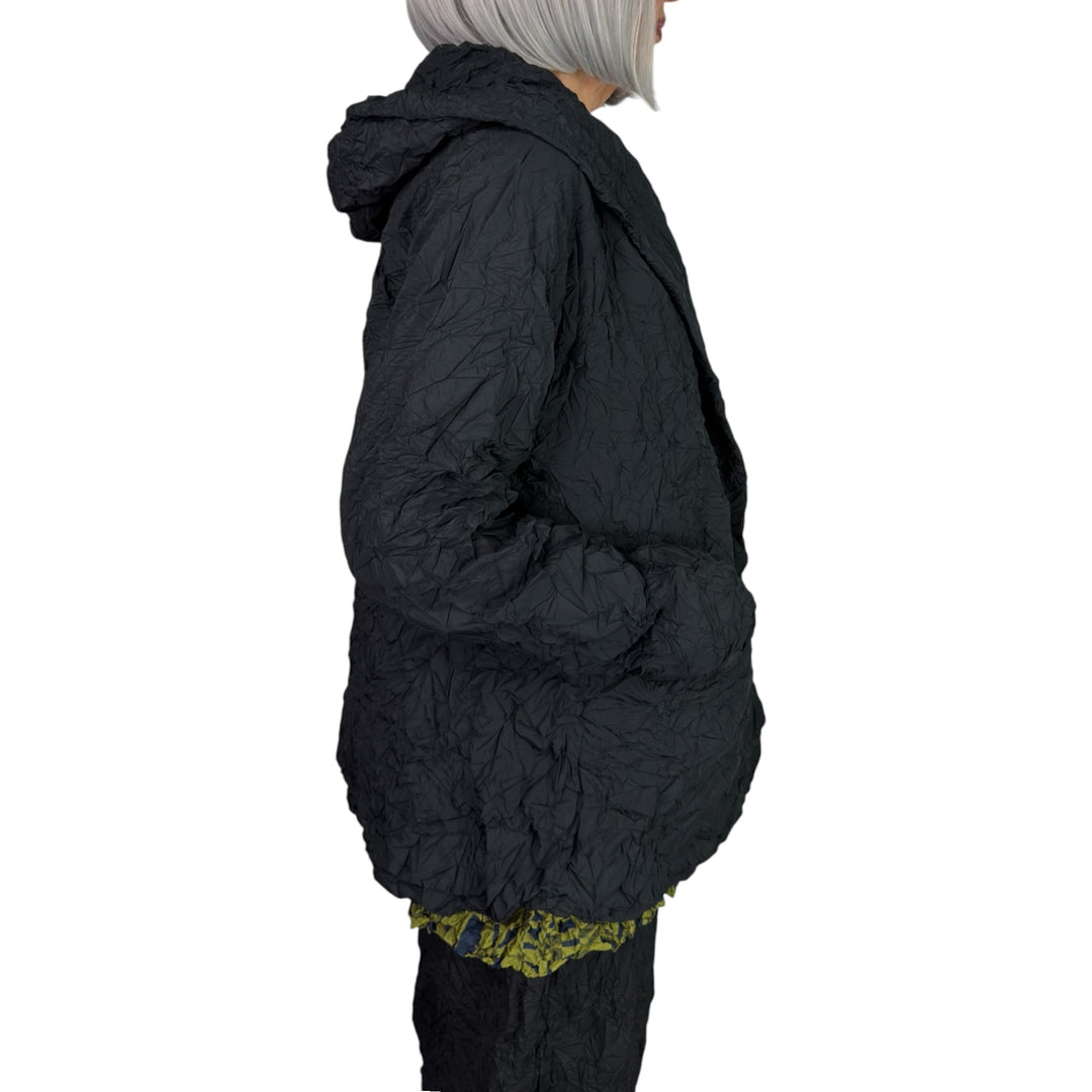PADDED CRINKLE PLEAT JACKET W/HOOD