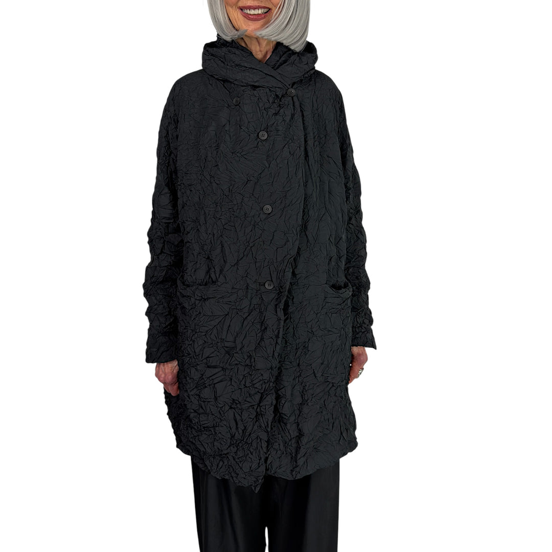 PADDED CRINKLE PLEAT COAT W/HOOD