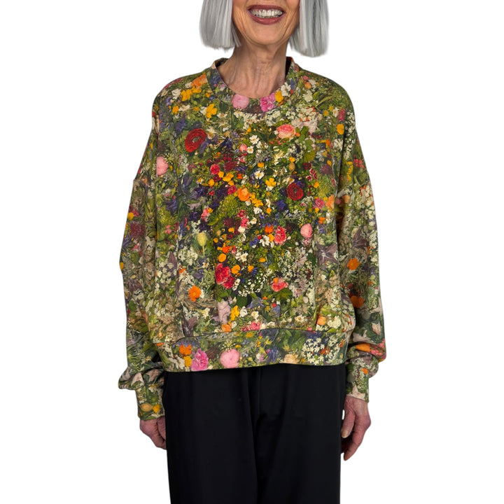 SMALL FLORAL PRINT SWEATSHIRT