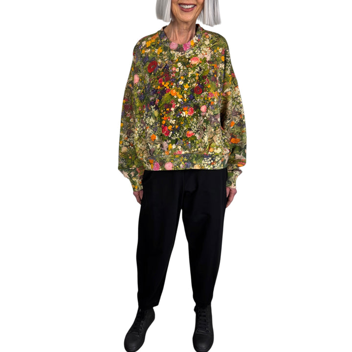 SMALL FLORAL PRINT SWEATSHIRT