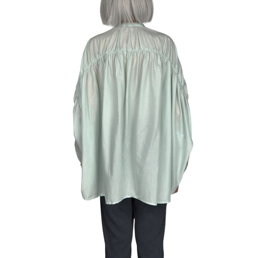 GATHERED BACK SHIRT