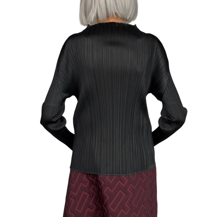 BASICS HI-NECK TOP