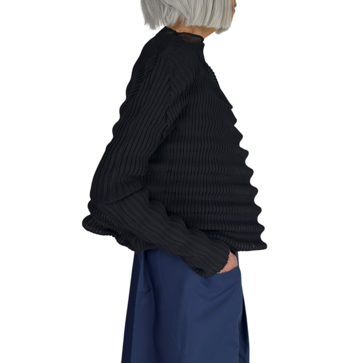 SPRING PLEAT CARDIGAN