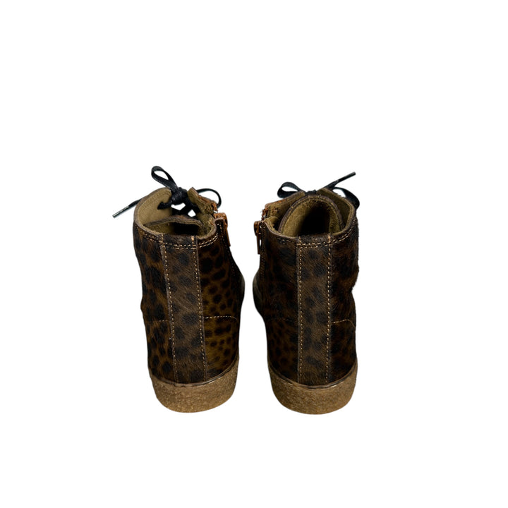 LEOPARD PRINT HI-TOP SNEAKERS