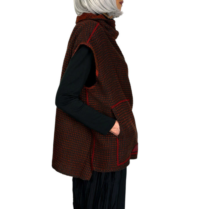 WAFFLE FUNNEL NECK VEST