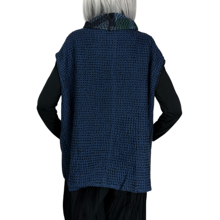 WAFFLE FUNNEL NECK VEST