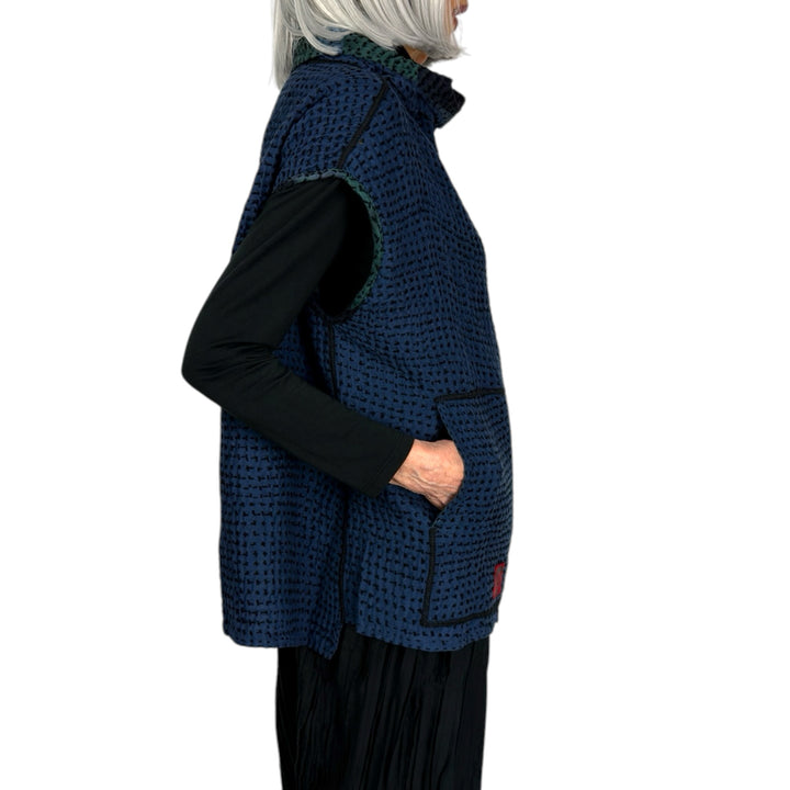 WAFFLE FUNNEL NECK VEST