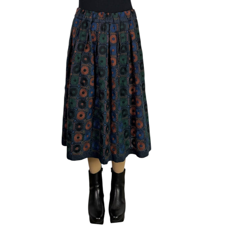 EMBROIDERED SKIRT