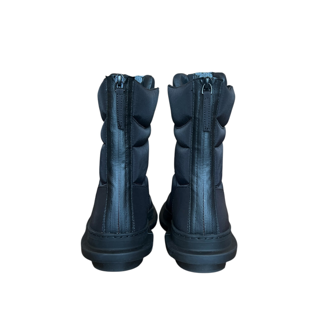 QUILTED BOOT