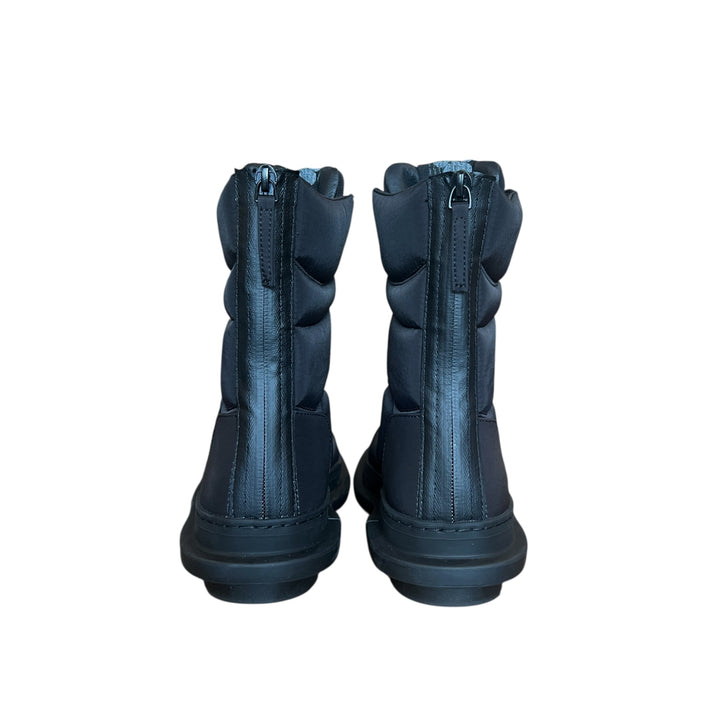 QUILTED BOOT
