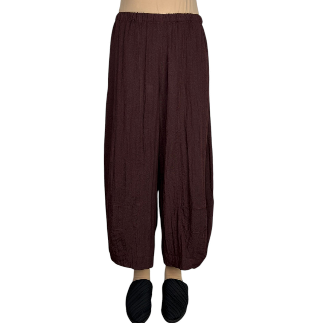 TRAVEL CRINKLE TUCKED HEM PANT
