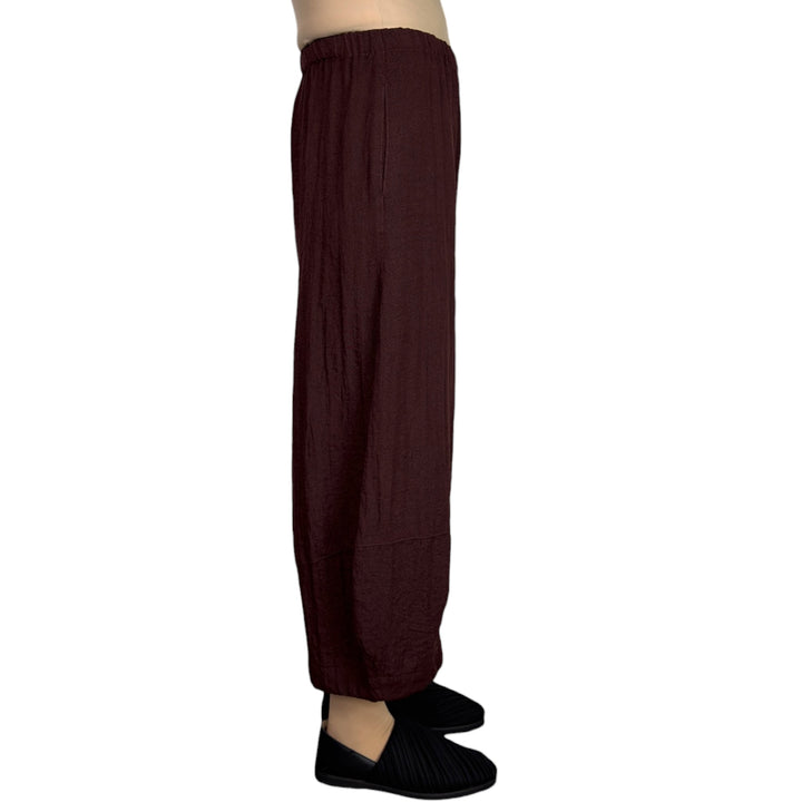 TRAVEL CRINKLE TUCKED HEM PANT
