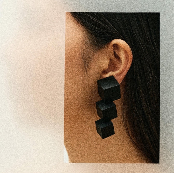 IGNIS CUBES EARRINGS