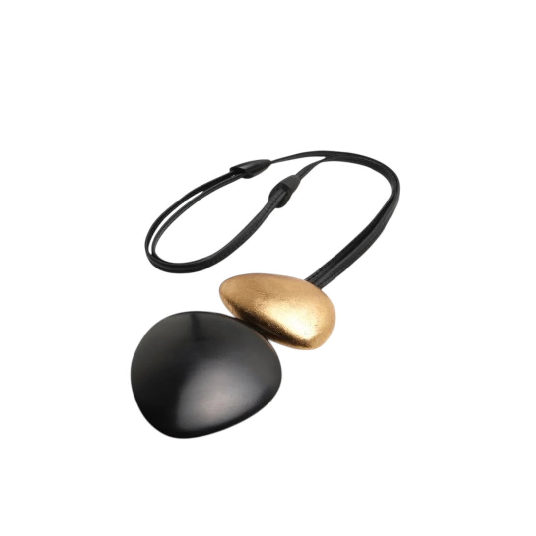 AKITA PENDANT