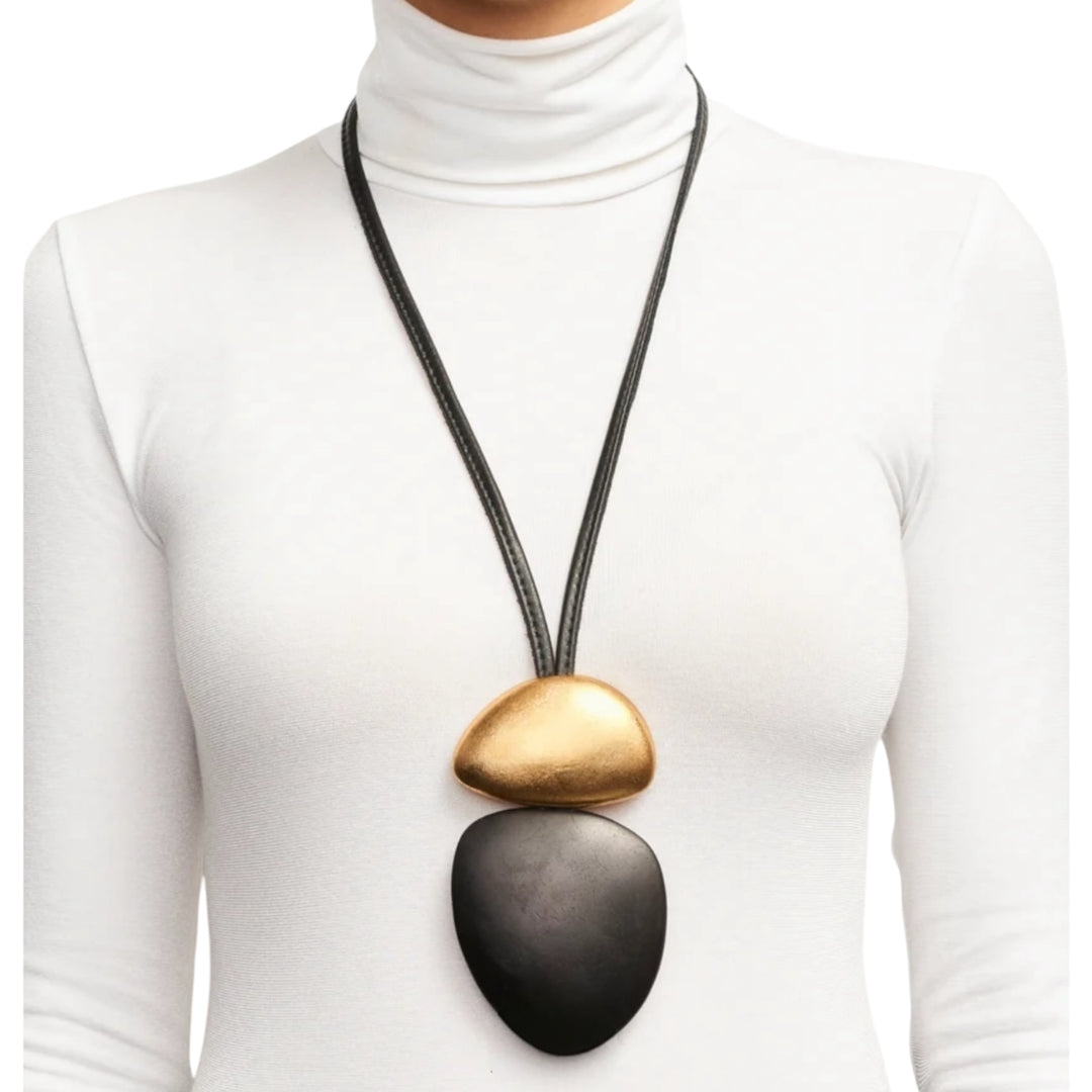 AKITA PENDANT