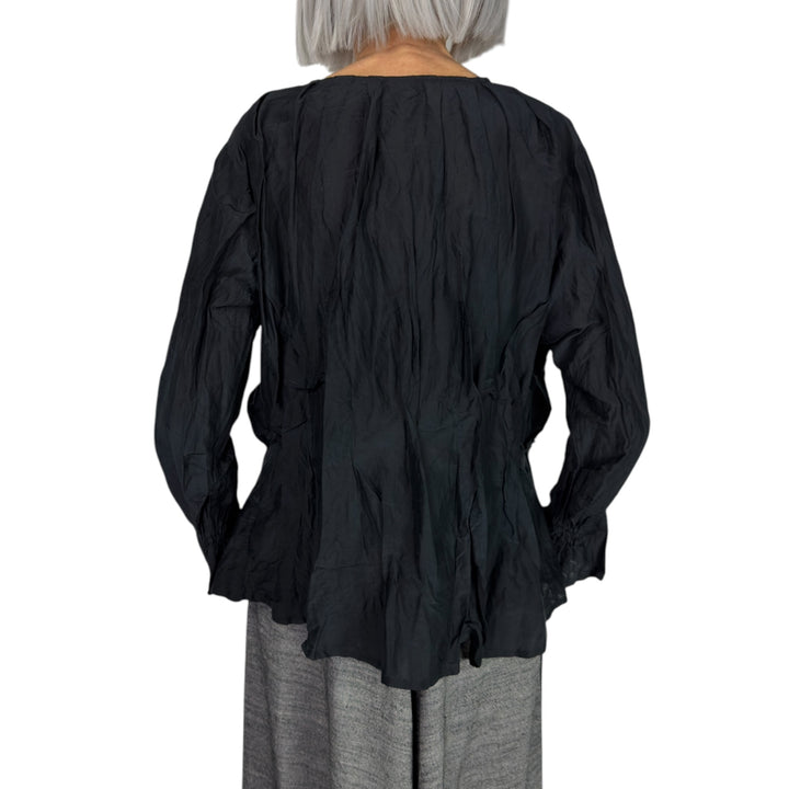 WAVY TUCKED V-NECK BLOUSE