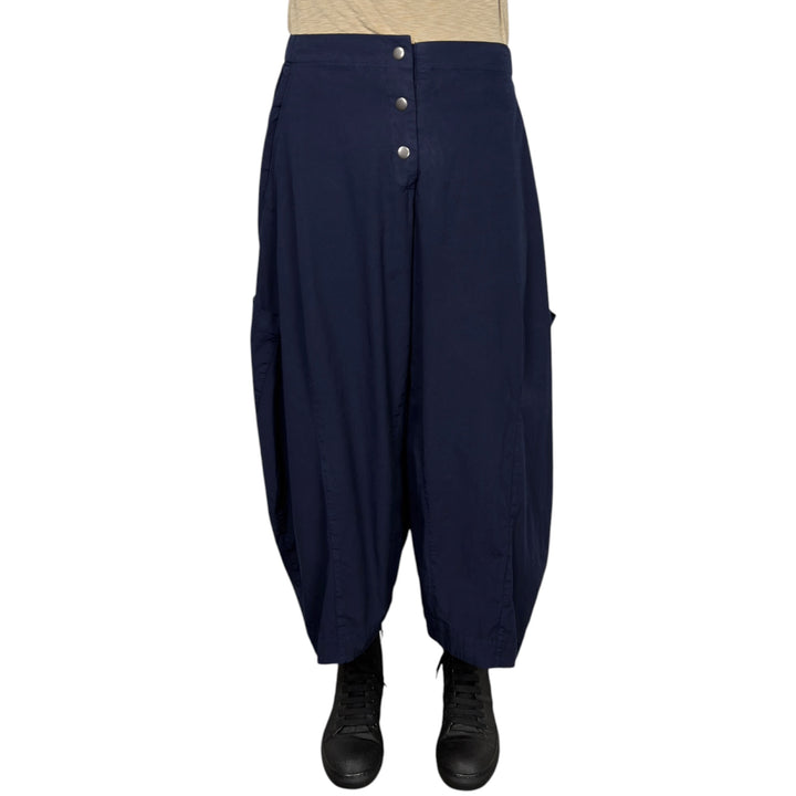 SNAP FRONT CROP PANT 