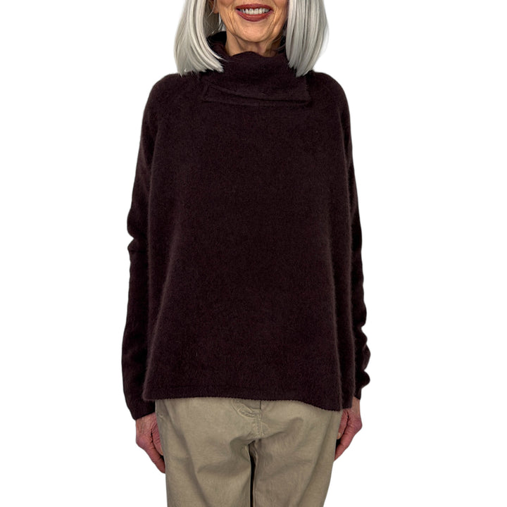 HI-NECK RACCOON SWEATER