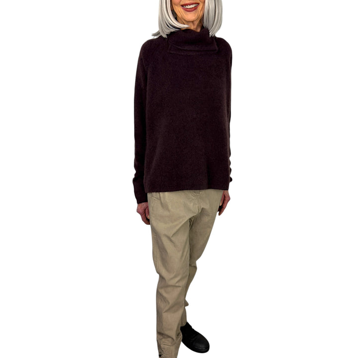 HI-NECK RACCOON SWEATER