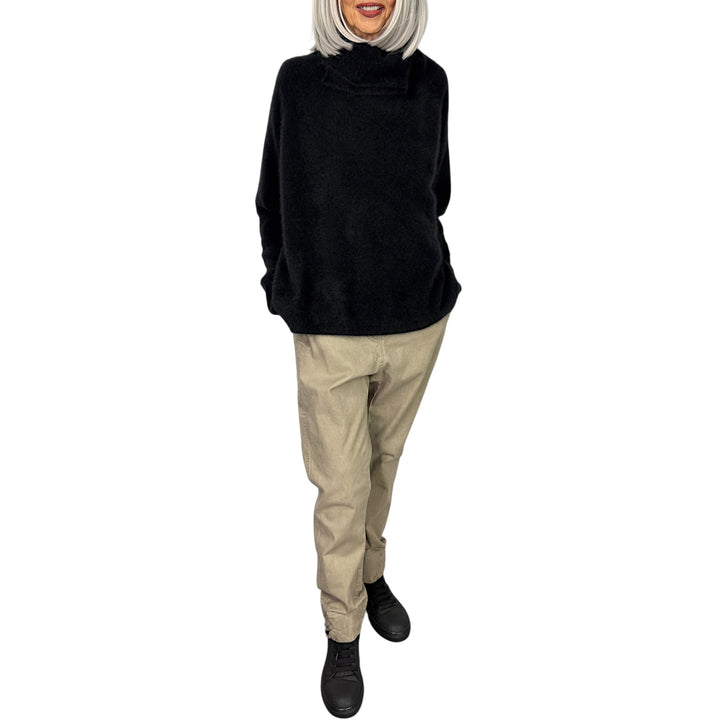 HI-NECK RACCOON SWEATER