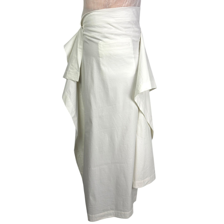 COLLAPSING SCULPTURE SKIRT