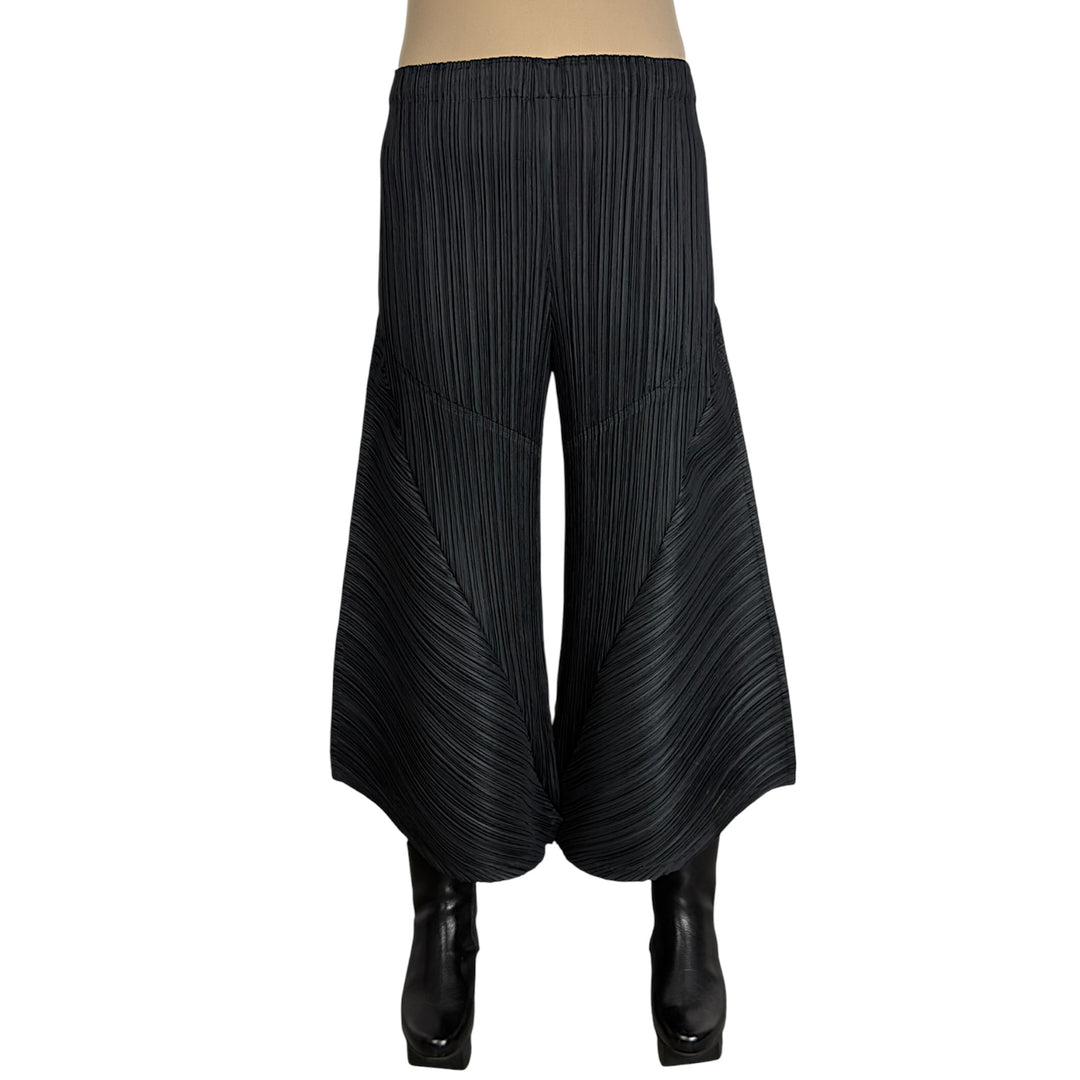 THICKER BOTTOMS 2 DIAGONAL PLEAT PANT