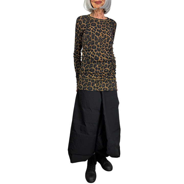 LEOPARD PRINT T-SHIRT