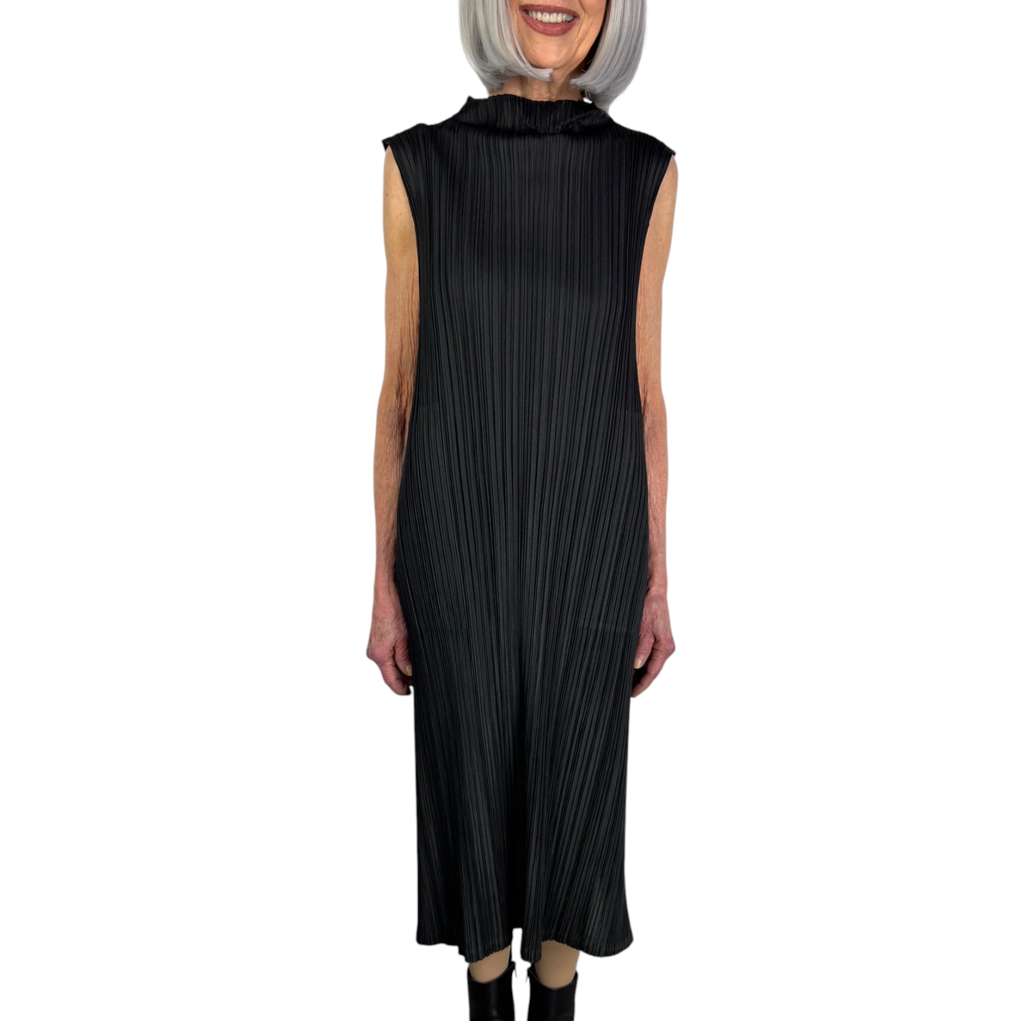 Pleats Please Issey Miyake – MIO