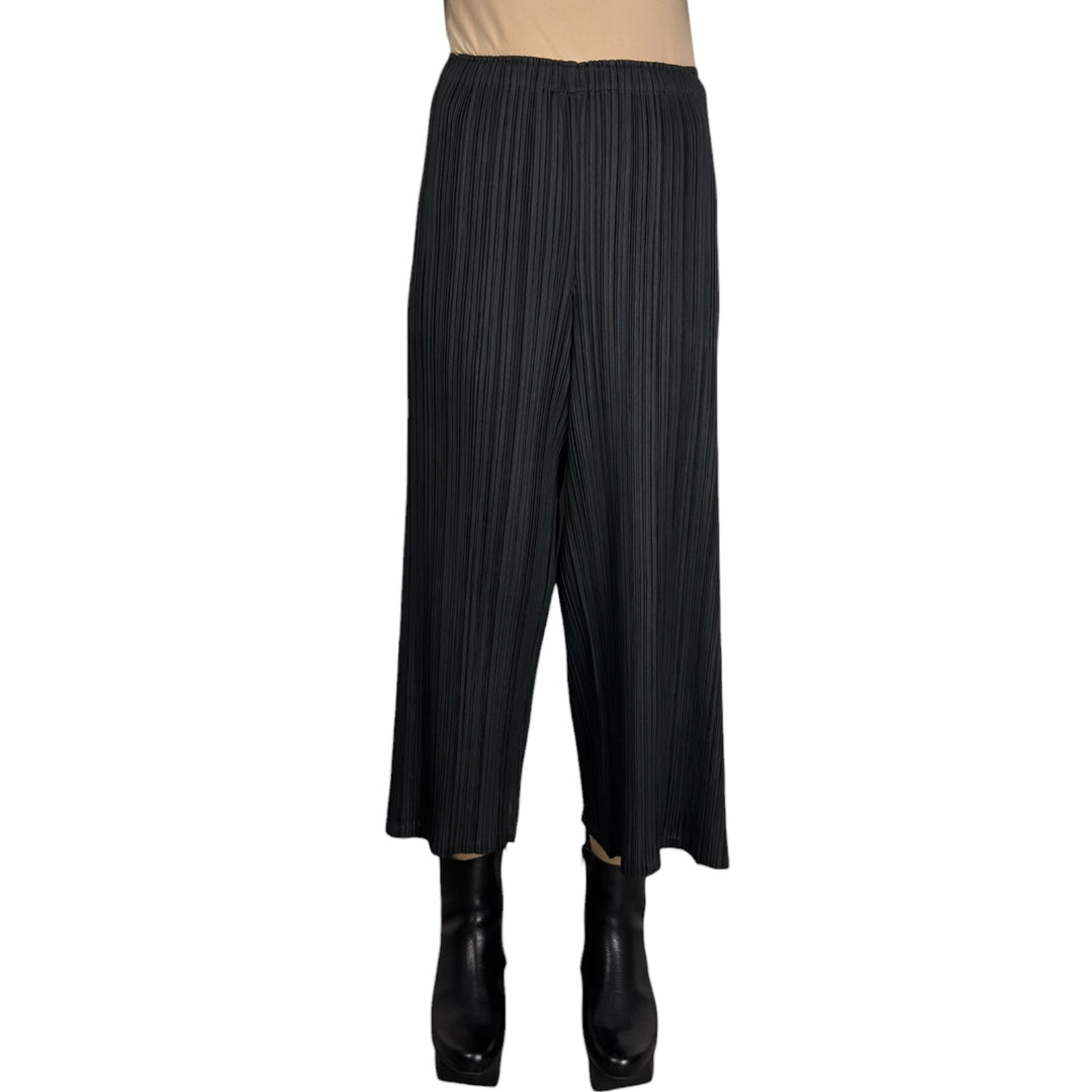 MELLOW PLEATS FLARE PANT