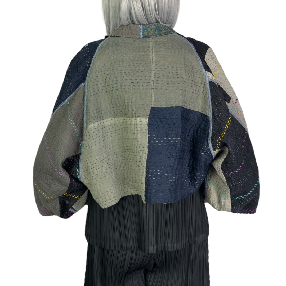 JEWEL WOVEN PATCH PUFF SLEEVE SHRUG