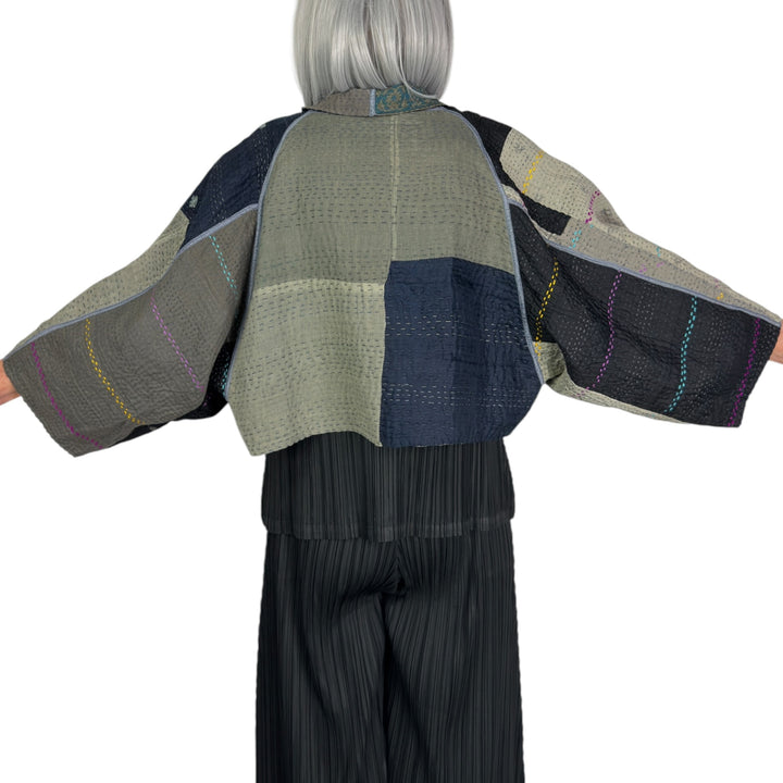JEWEL WOVEN PATCH PUFF SLEEVE SHRUG
