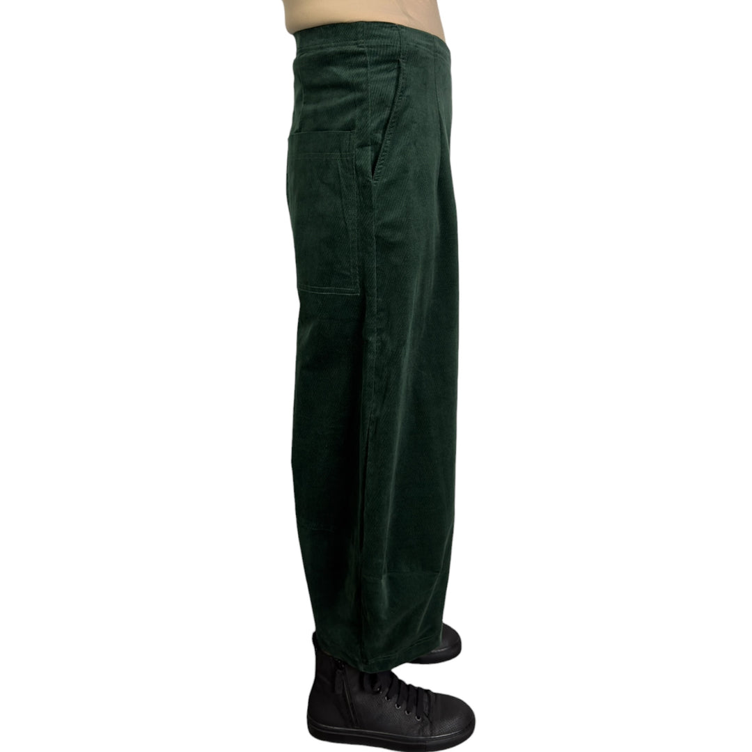 BRUSHED CORDUROY CURVED LEG PANT