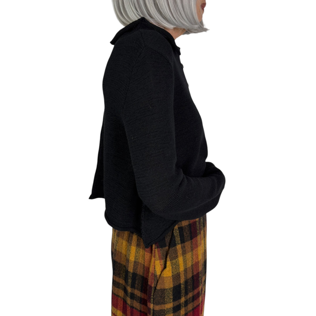 SHORT BUTTON CARDIGAN