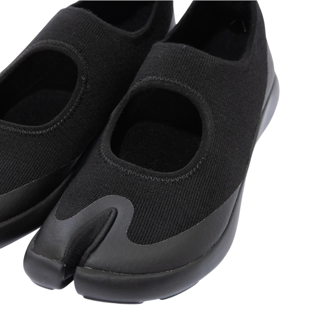 TABI SANDALS W/TABI SOCKS