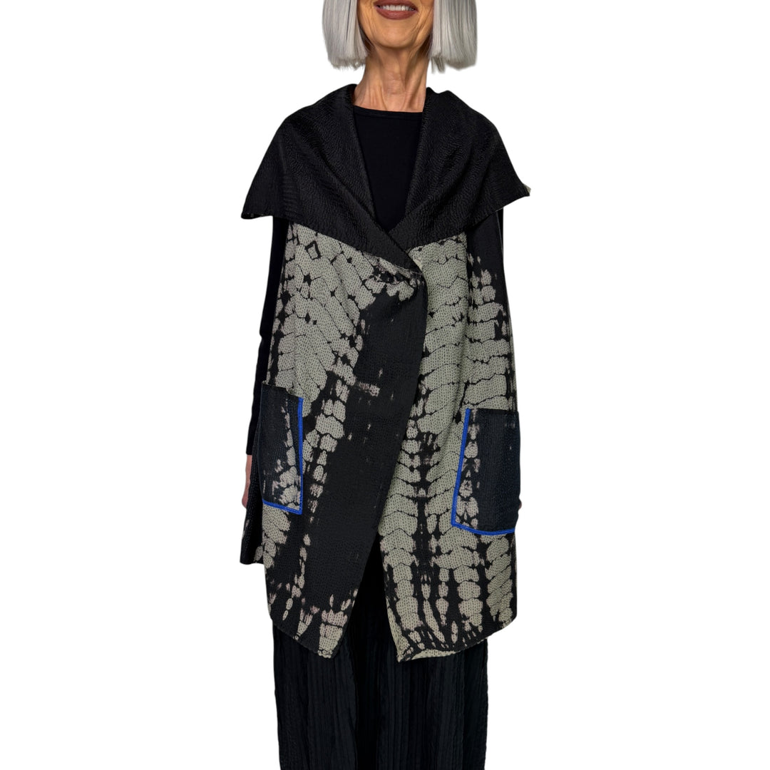 SERPENT PRINT CIRCULAR VEST
