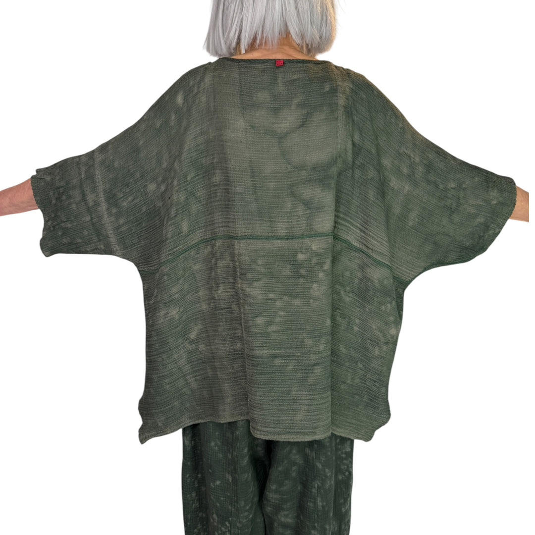SAND SUN DYE RIPPLE BOATNECK TOP