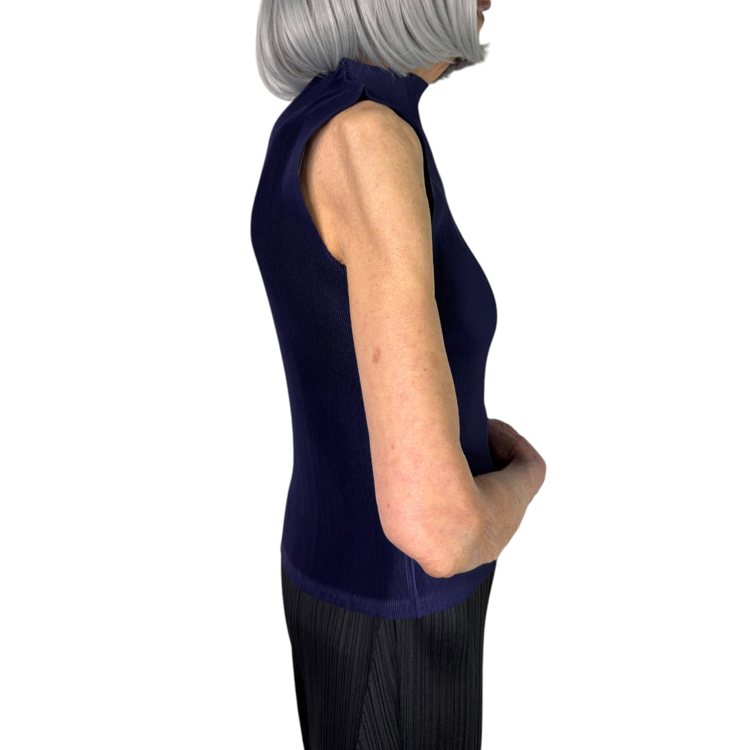 MIST SEPTEMBER HI-NECK TOP