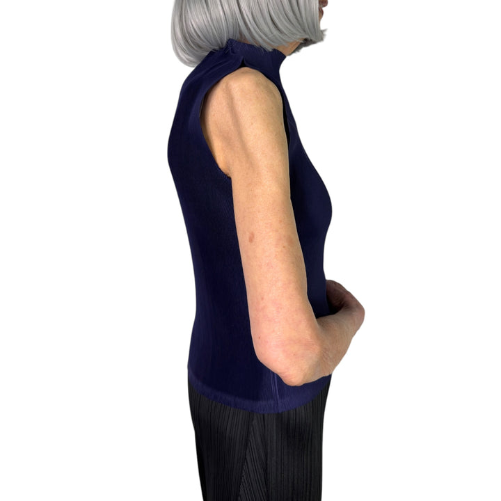 MIST SEPTEMBER HI-NECK TOP