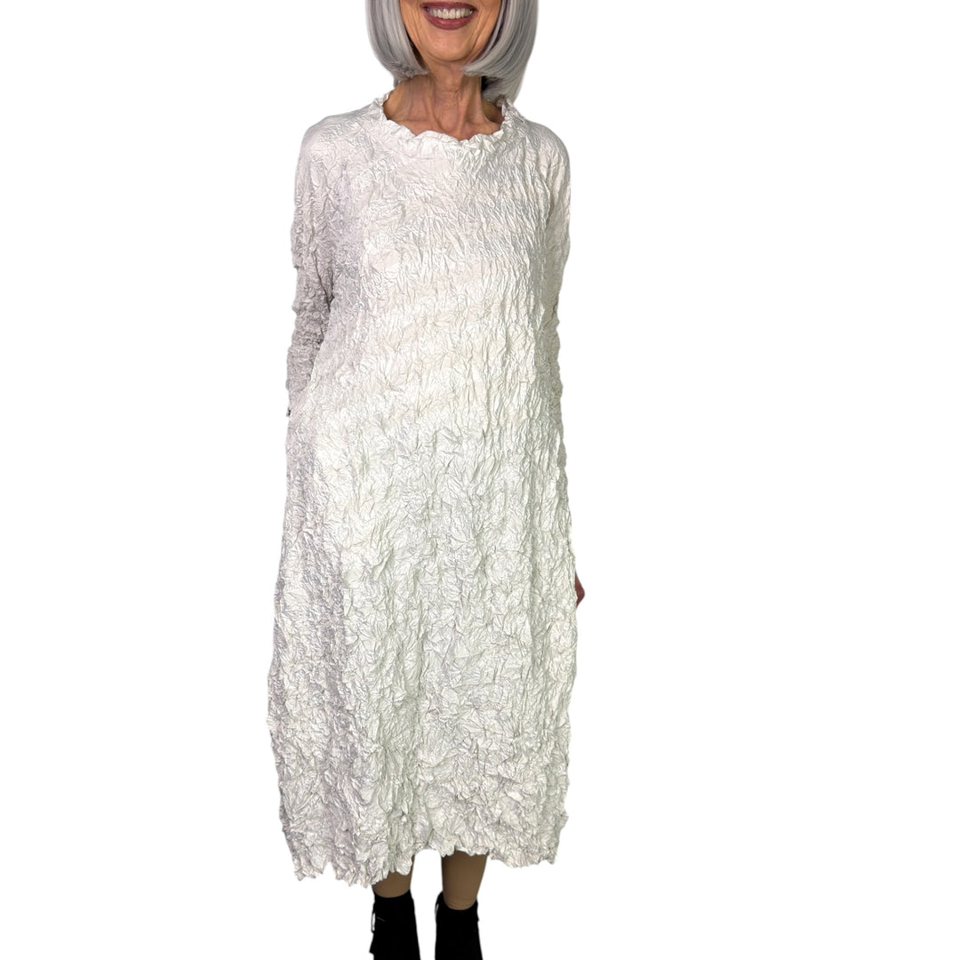 SOLID CRINKLE PLEAT DRESS