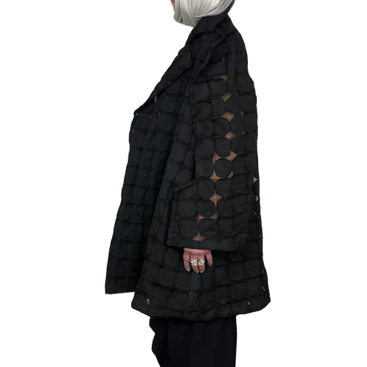 TEXTURED CIRCLES COAT