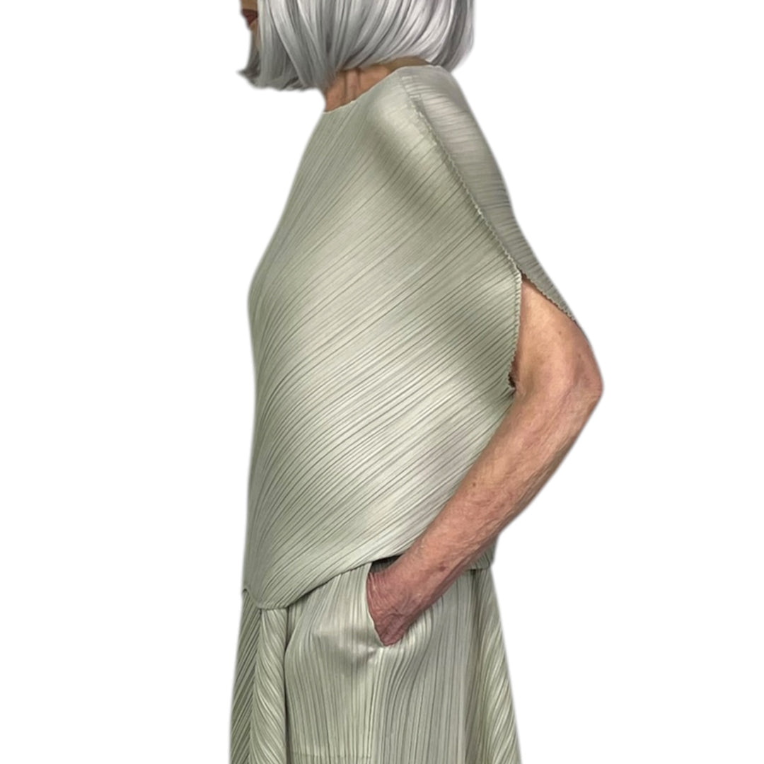 LEAF ASYMMETRIC TOP