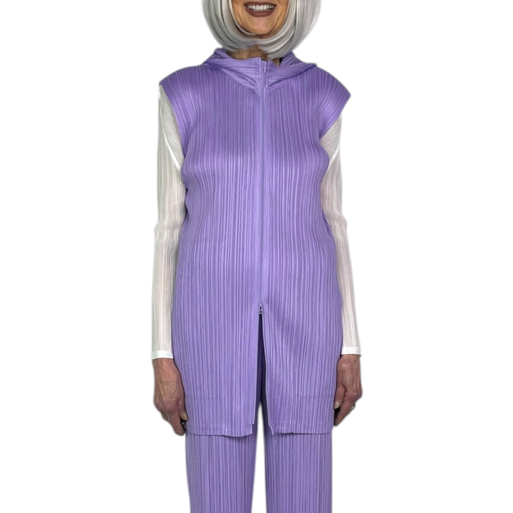 MC : APRIL ZIP FRONT HOODED VEST