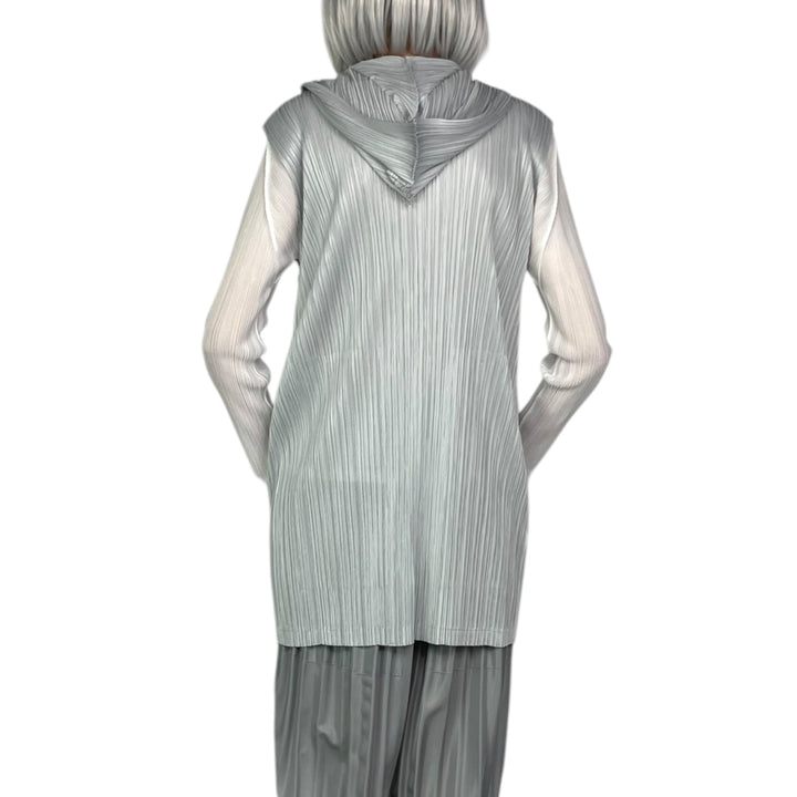 MC : APRIL ZIP FRONT HOODED VEST