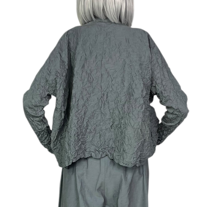 NANACO CRINKLE PLEAT SHORT JACKET