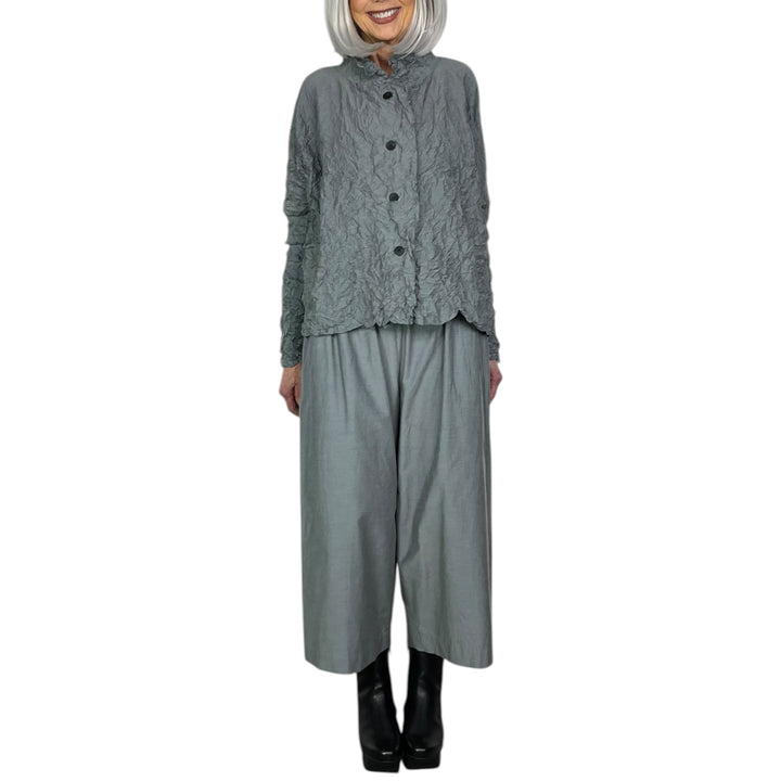 NANACO CRINKLE PLEAT SHORT JACKET
