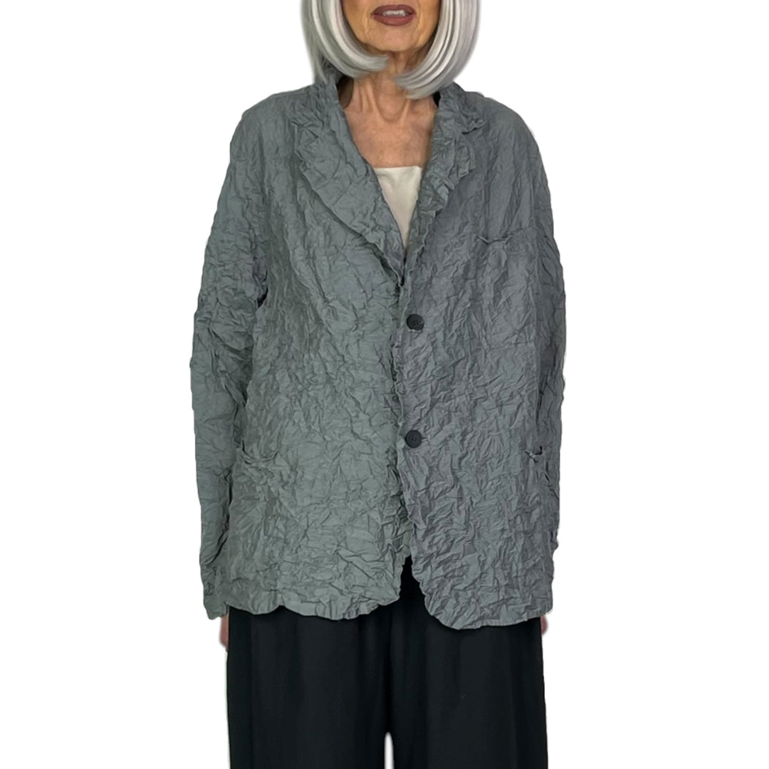 NANAC CRINKLE PLEAT JACKET