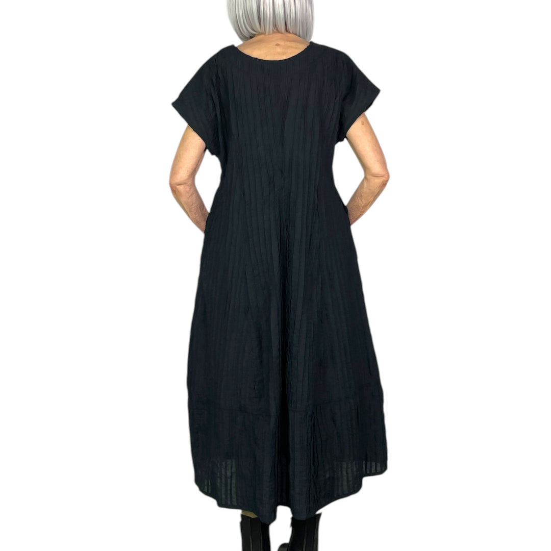 RIPPLE TUCK V-NECK MIDI DRESS